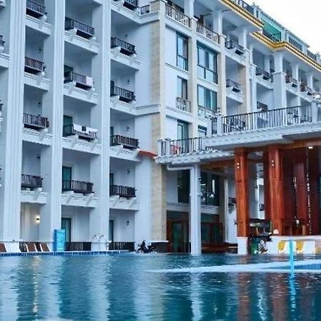Thavisouk Riverside Hotel Vang Vieng Exterior foto