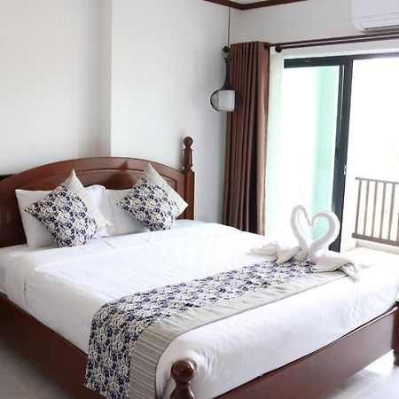 Thavisouk Riverside Hotel Vang Vieng Exterior foto
